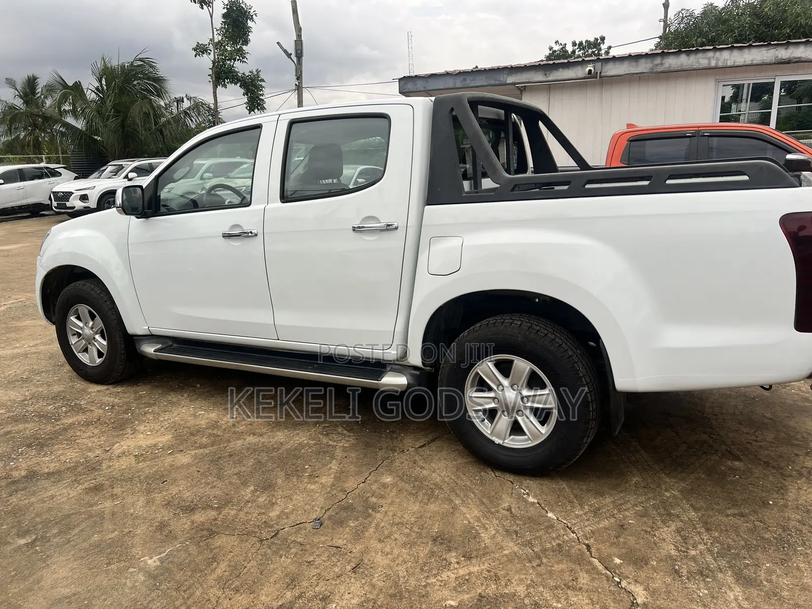 Isuzu D-MAX 2017 White