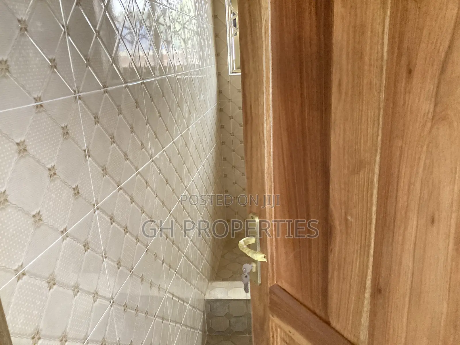 2bdrm Apartment in Wood Village., Kumasi Metropolitan for rent
