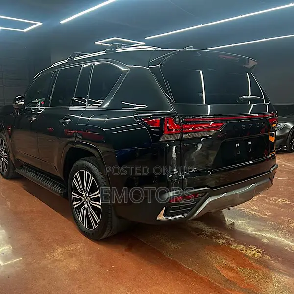 Lexus LX 600 2025 Black