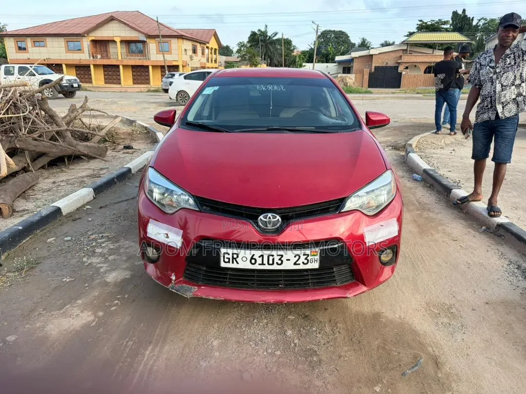 Toyota Corolla 2016 Red