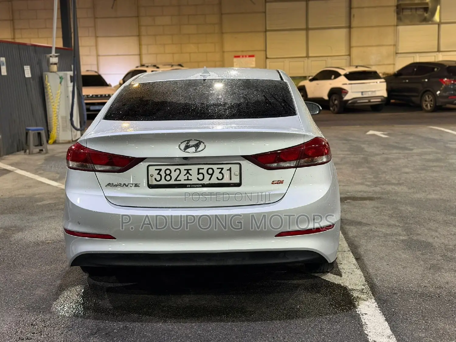 Hyundai Elantra SE Sedan FWD (1.8L 4cyl 6A) 2016 Silver