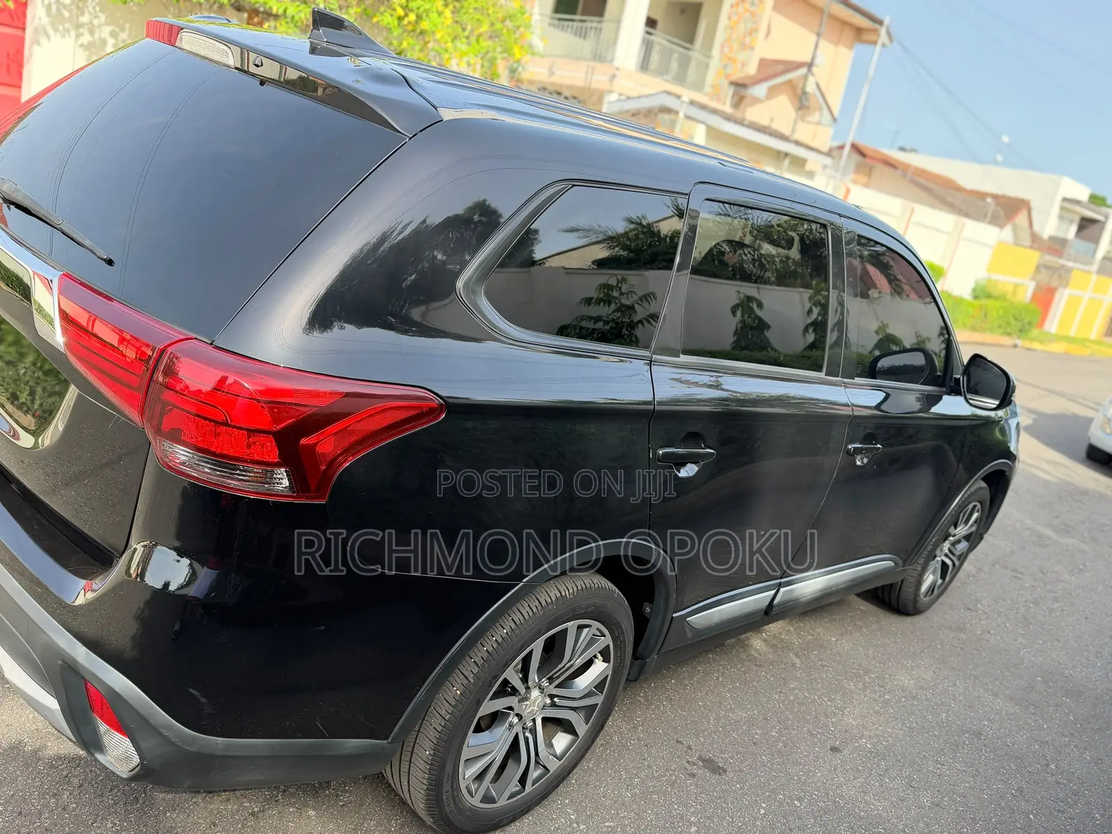 Mitsubishi Outlander 2017 Black
