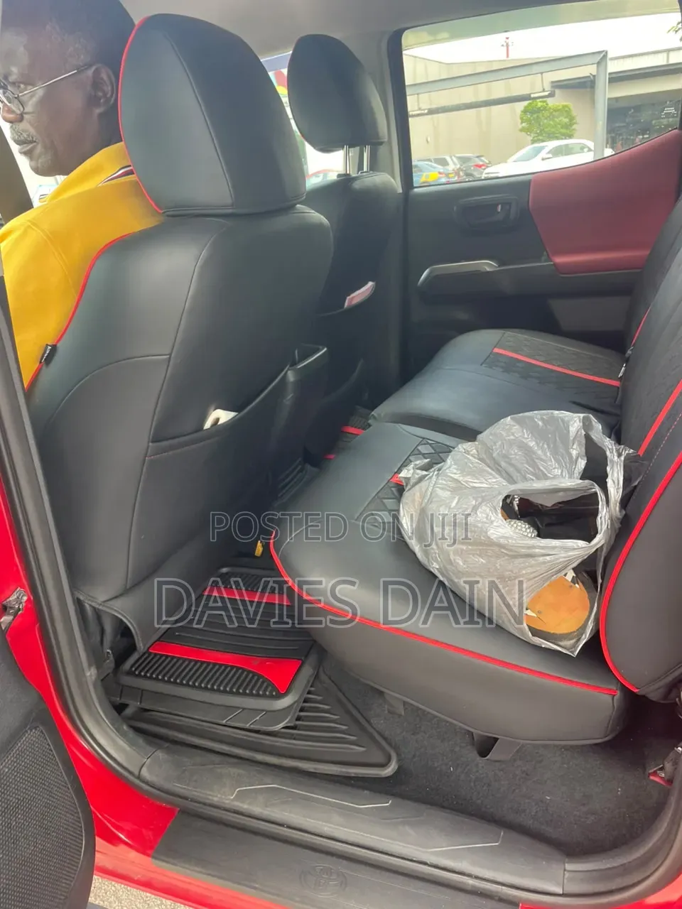Toyota Tacoma 2022 Red