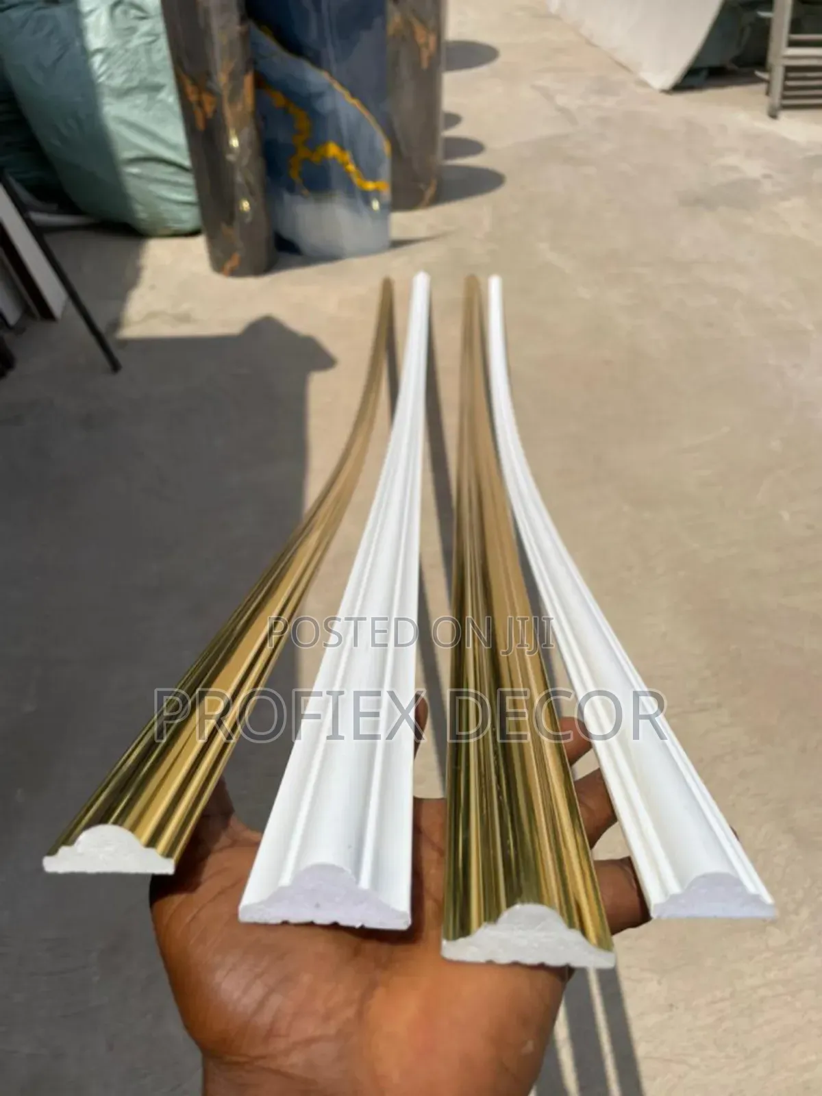 Wall Cornice