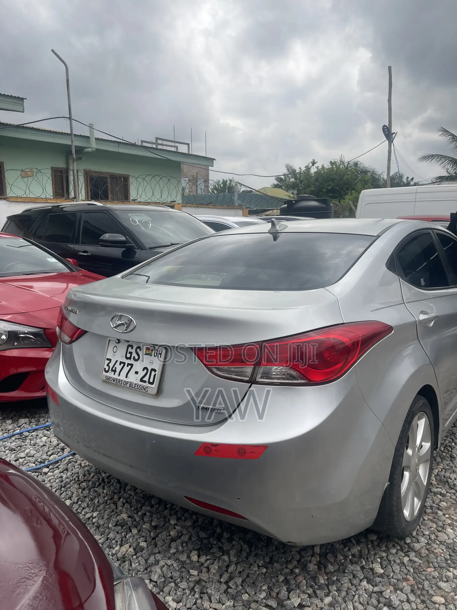 Hyundai Elantra Limited 2012 Silver