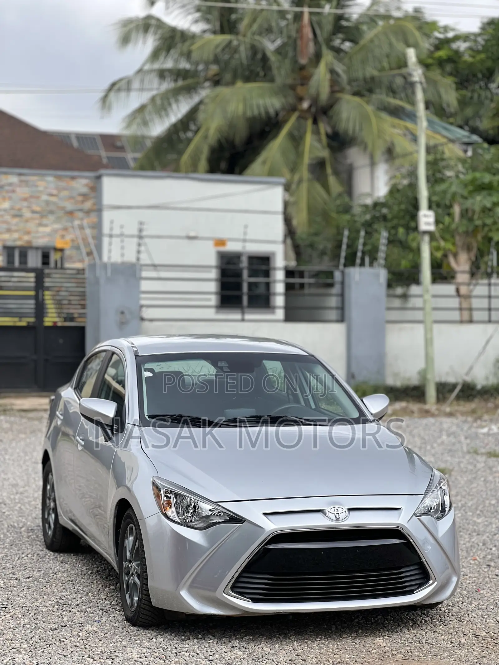 Toyota Yaris iA 1.5 FWD 2017 Silver