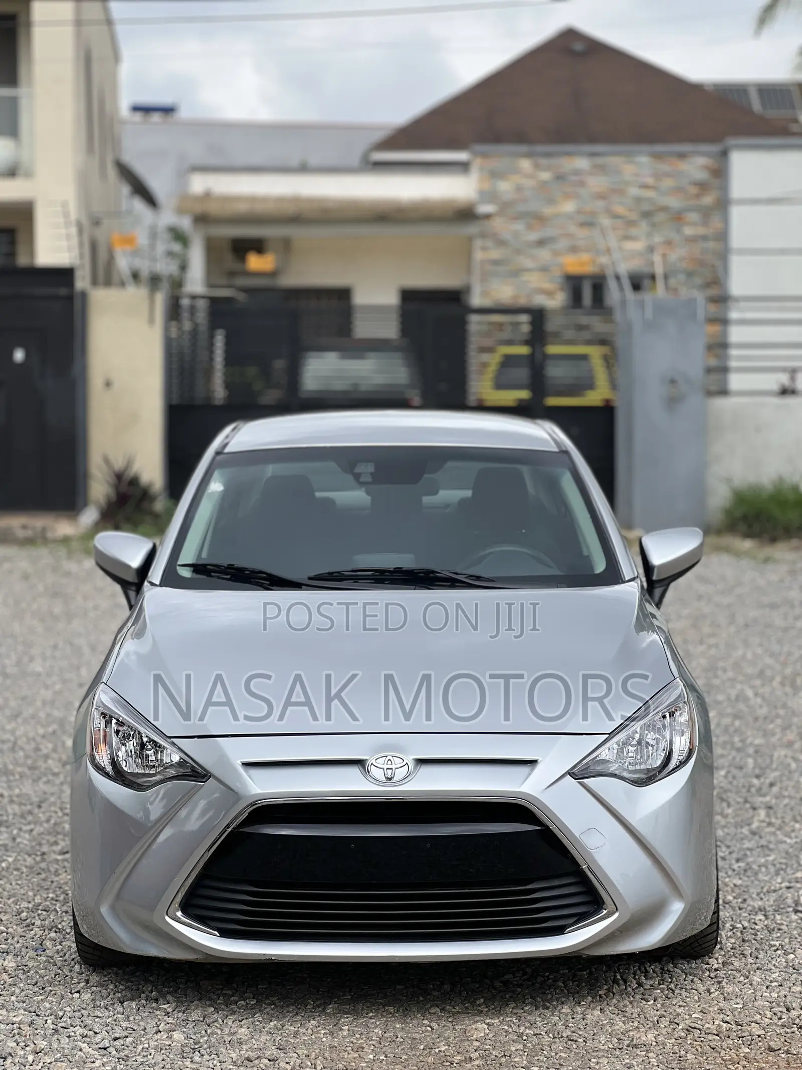 Toyota Yaris iA 1.5 FWD 2017 Silver