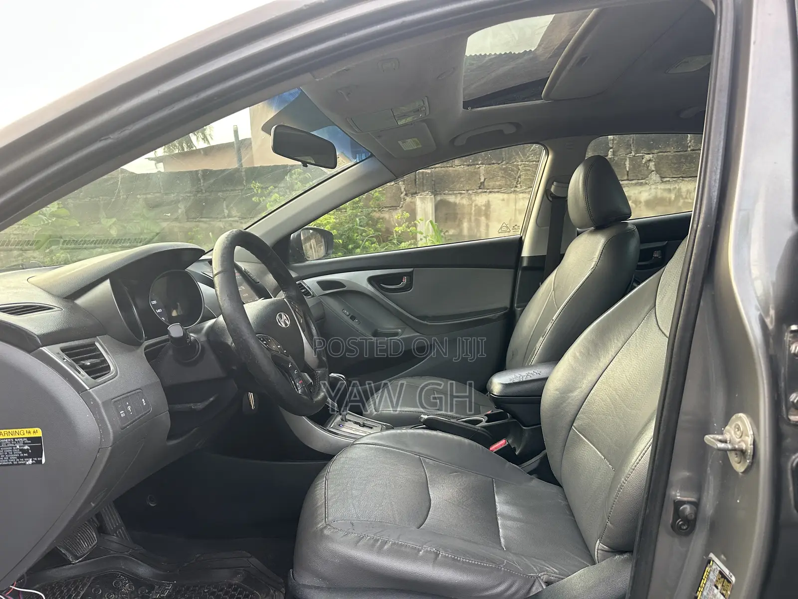 Hyundai Elantra Limited Sedan FWD (1.8L 4cyl 6A) 2013 Gray