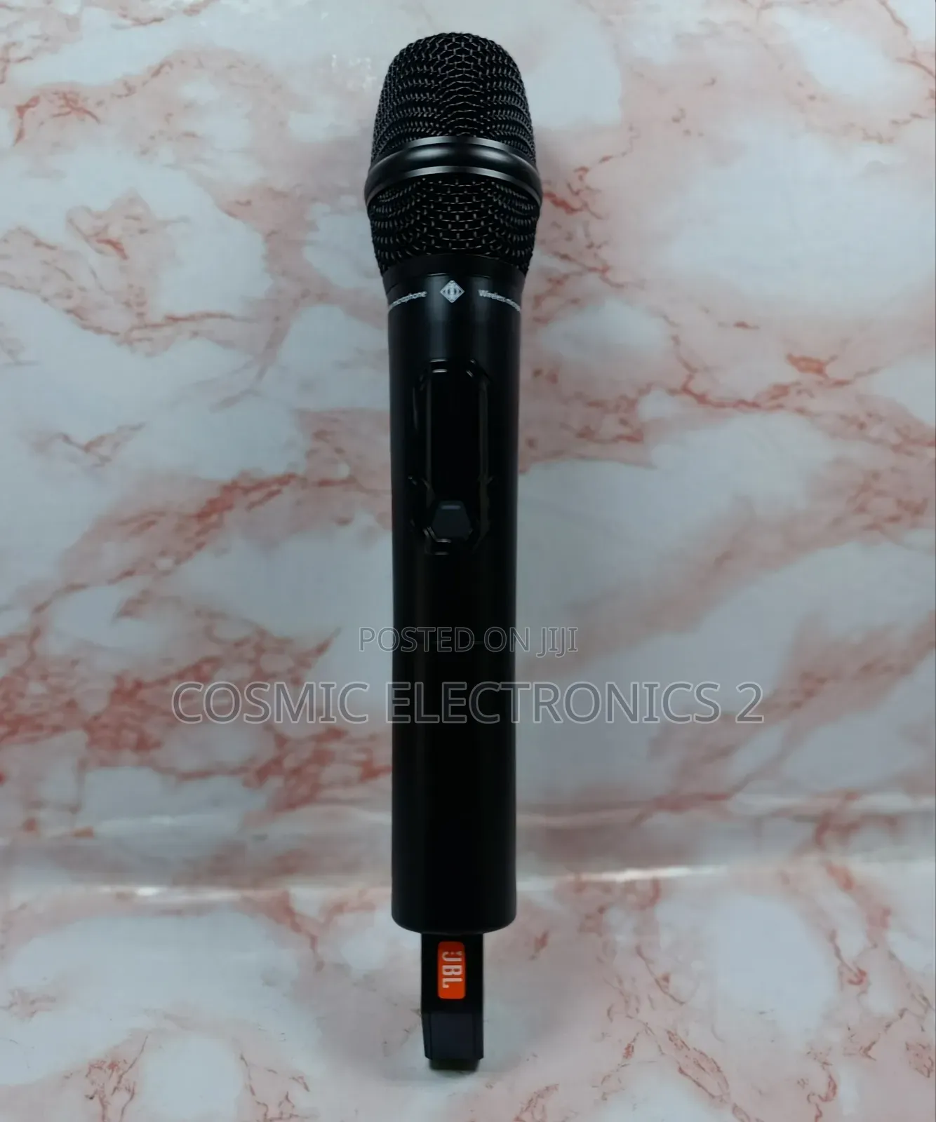 Professional Wireless Uhf Microphone System (Urx9900)