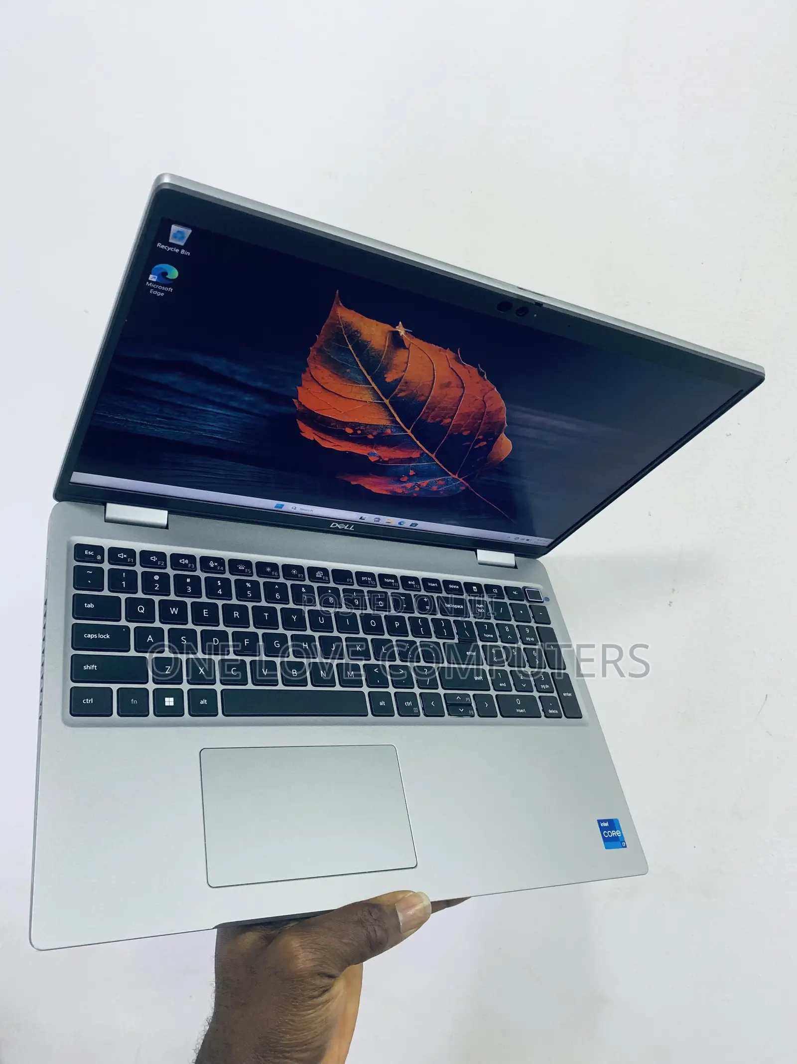 Laptop Dell Latitude 5530 16GB Intel Core i7 SSD 256GB