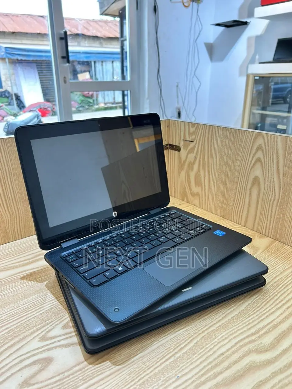 Laptop HP ProBook 11 X360 4GB Intel SSD 128GB