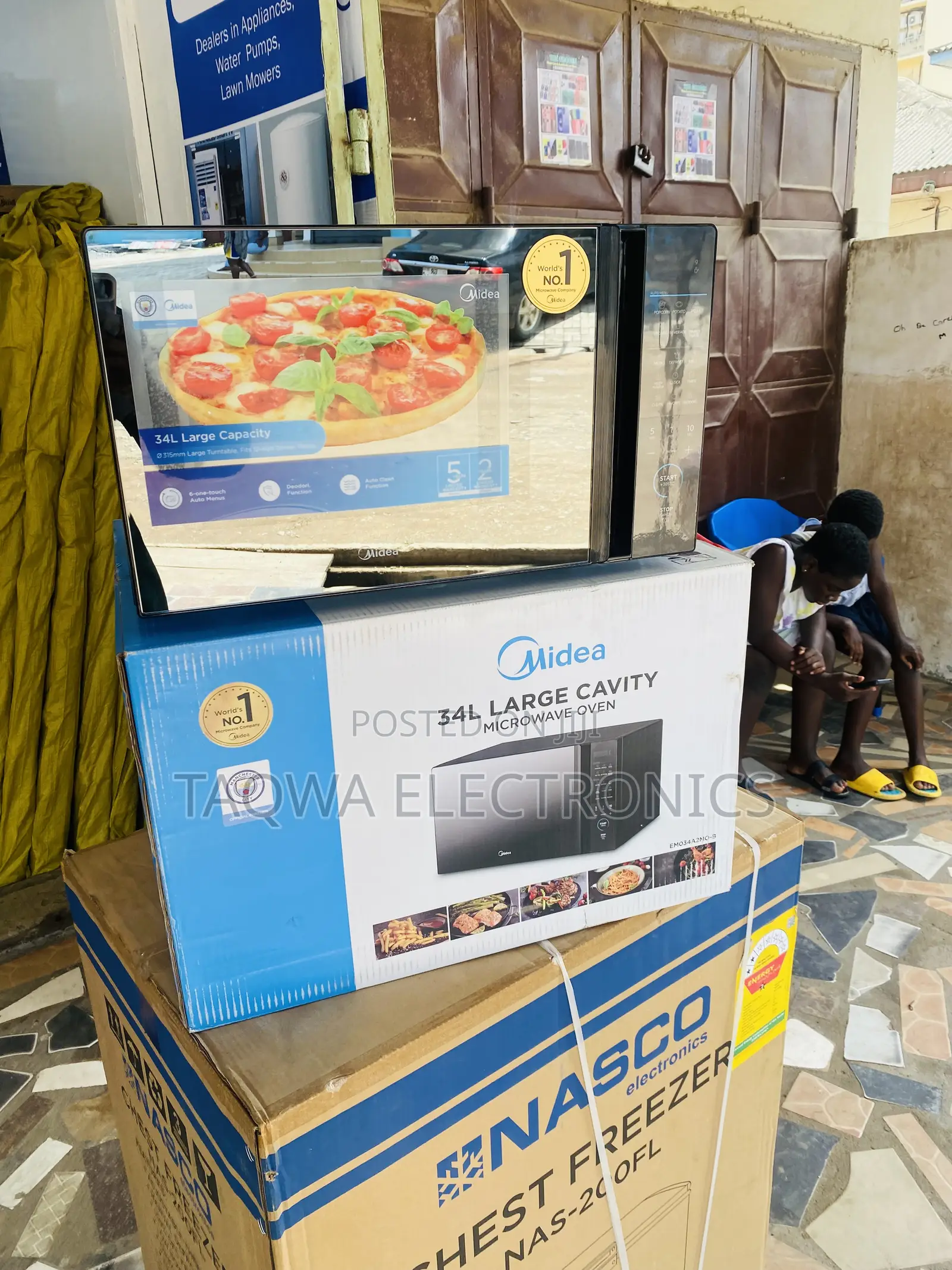New 34 -Litres Midea Microwave