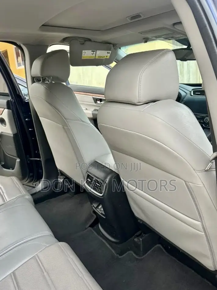 Honda CR-V Touring AWD 2019 Blue