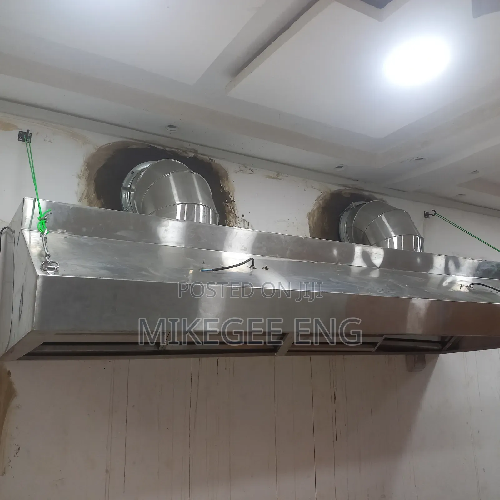 Installation of Commercial Heat and Smoke Extractor for Restaurants