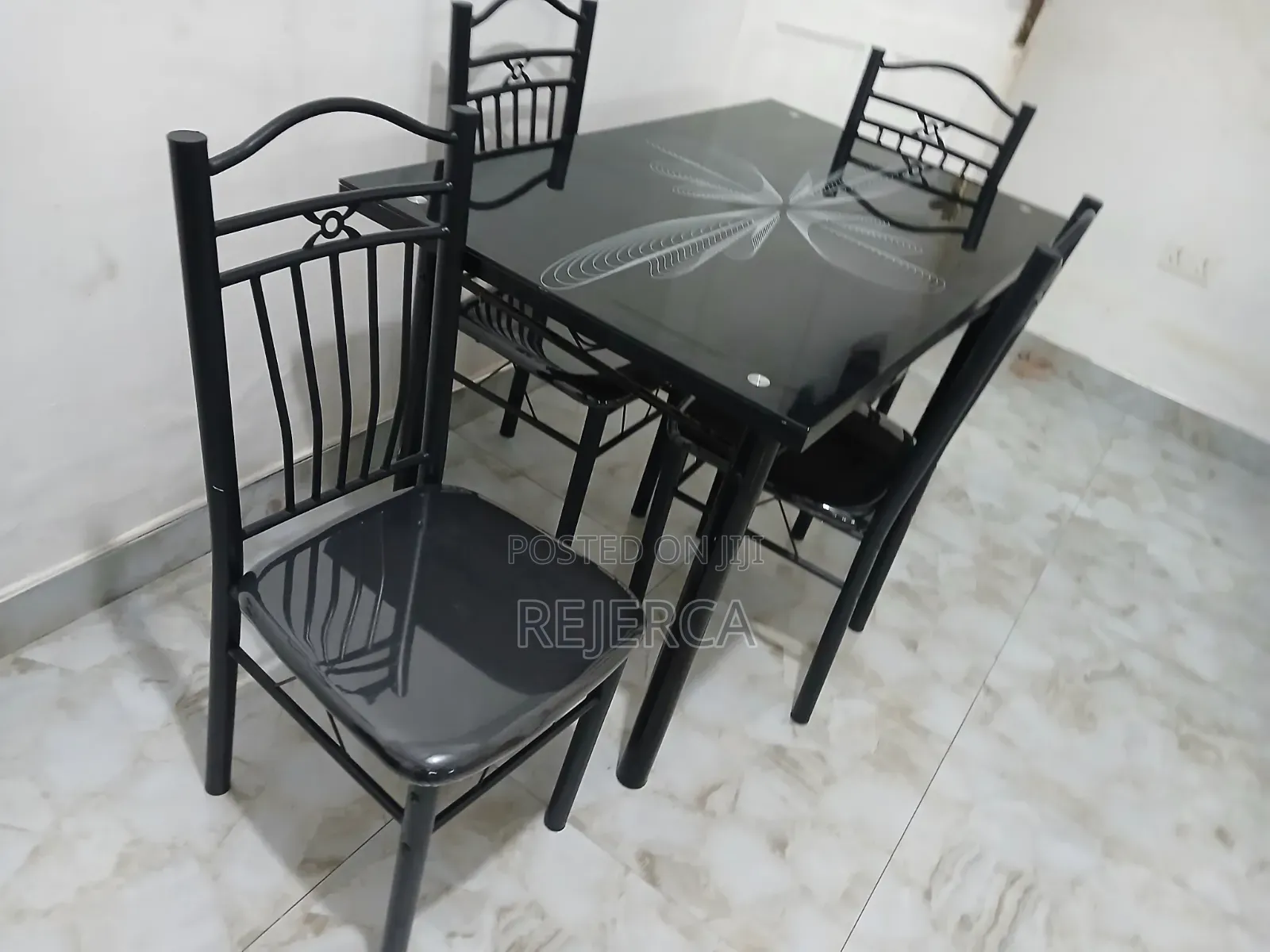 Affordable Brand New Dinning Table With Chairs