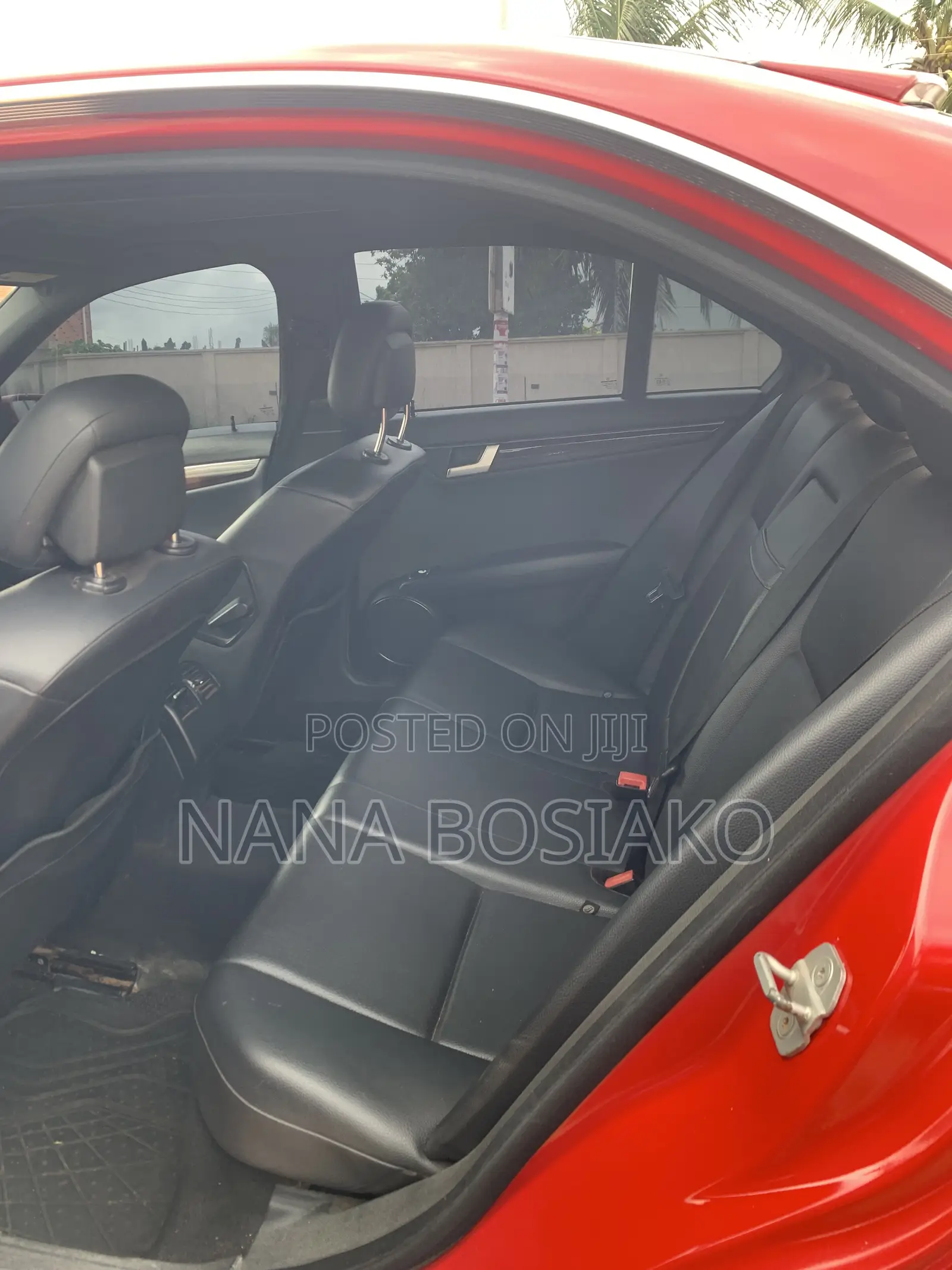 Mercedes-Benz C250 2013 Red