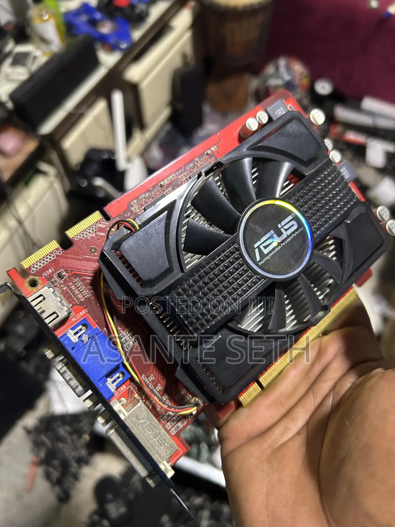 Powerful Radeon Hd 5670 1gb Ddr5 for Gaming