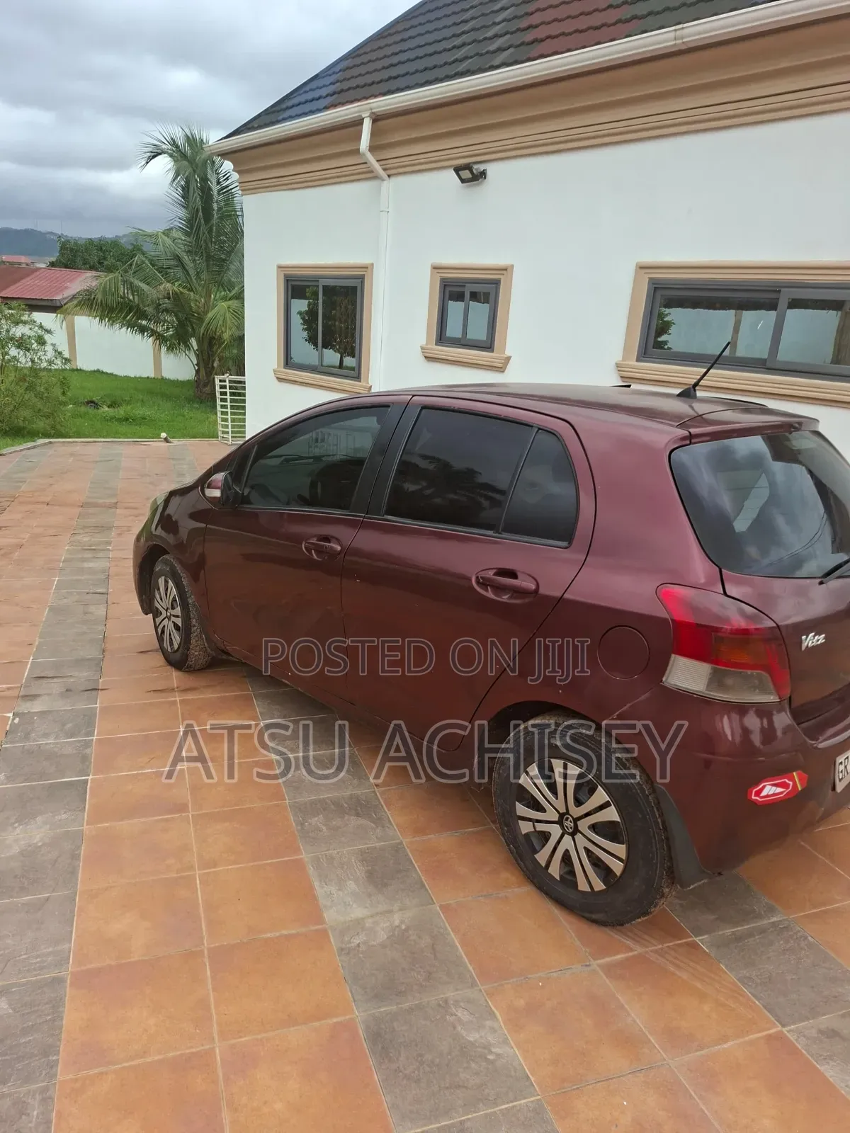 Toyota Vitz 1.0 FWD 3dr 2010 Burgundy