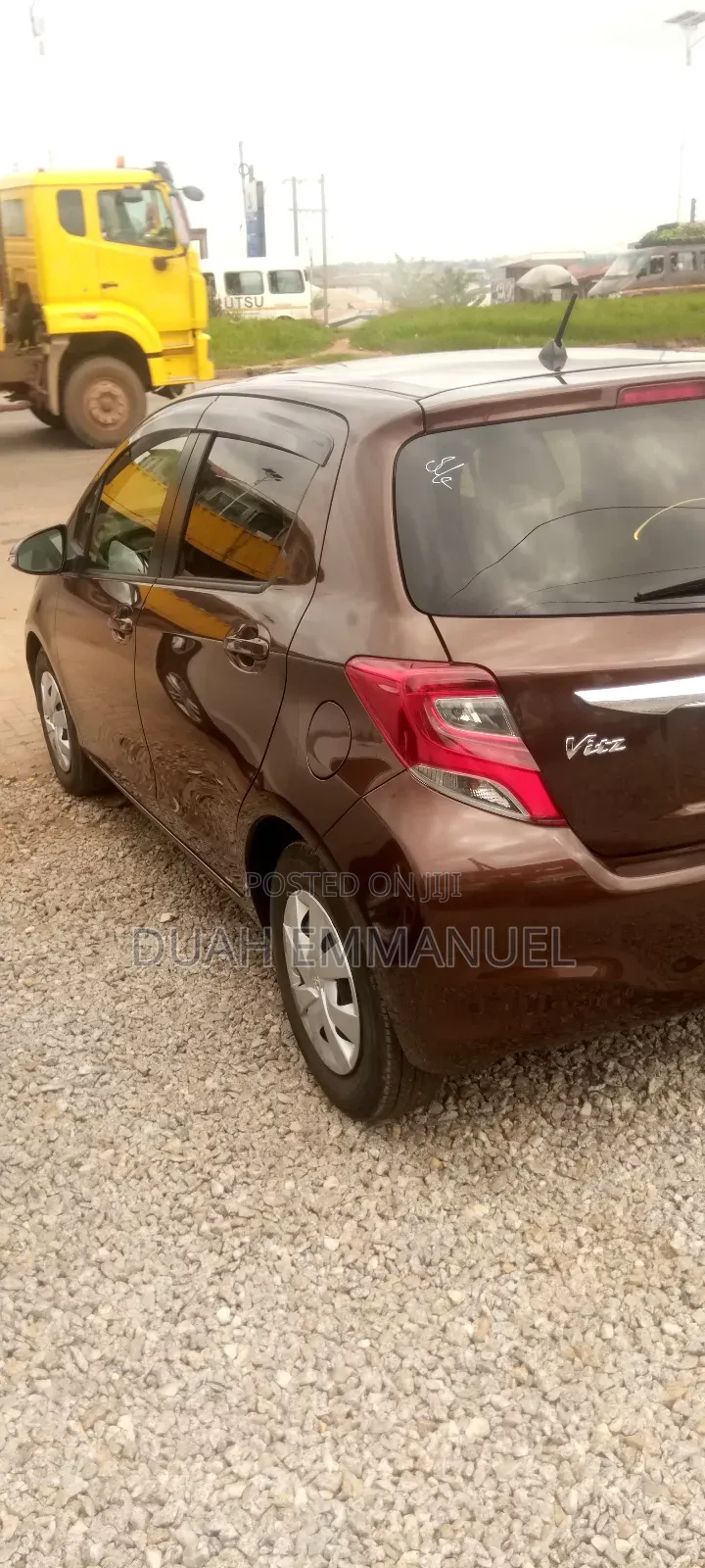 Toyota Vitz 1.3 AWD 5dr 2014 Brown