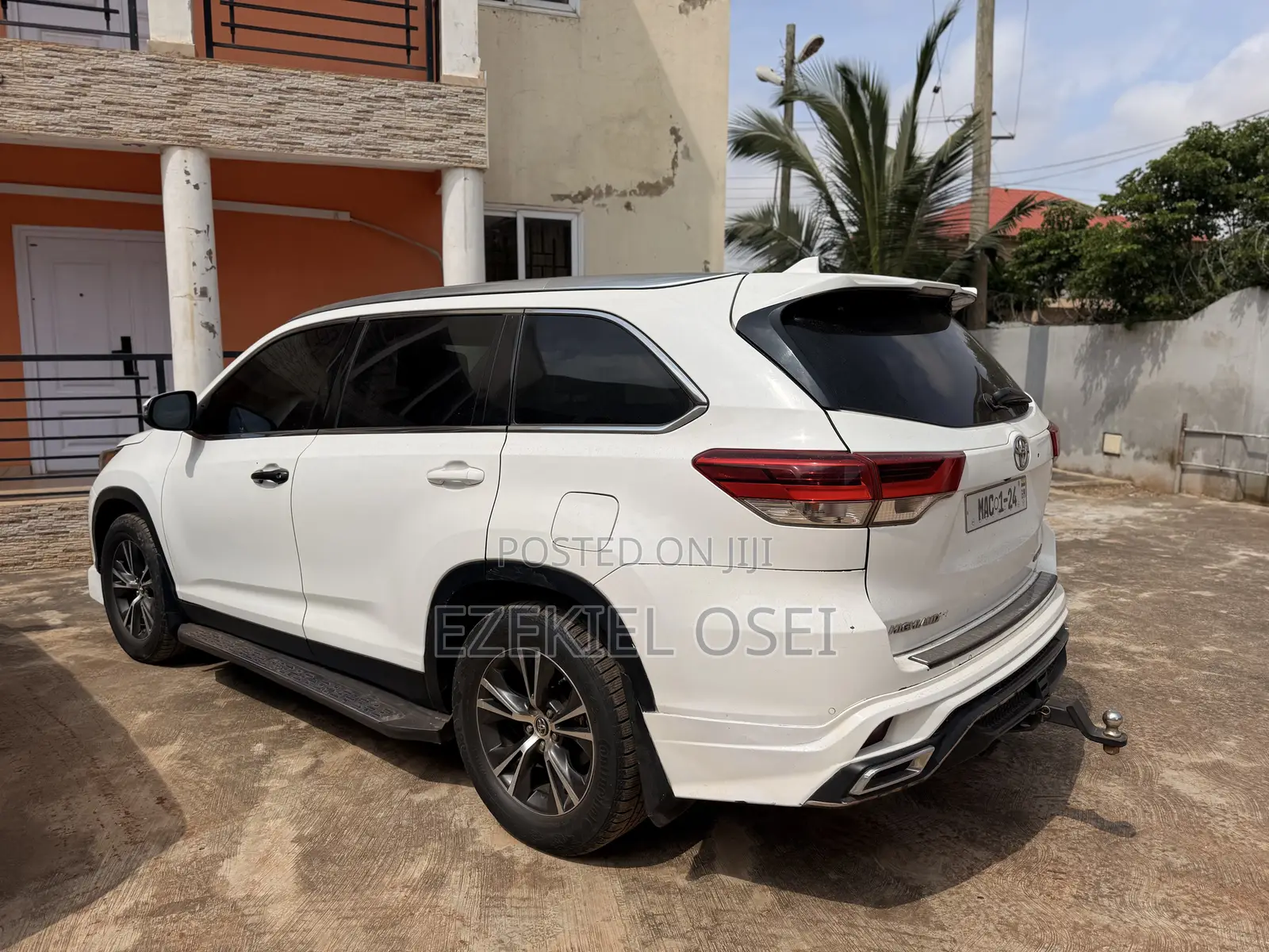 Toyota Highlander Limited 2019 White