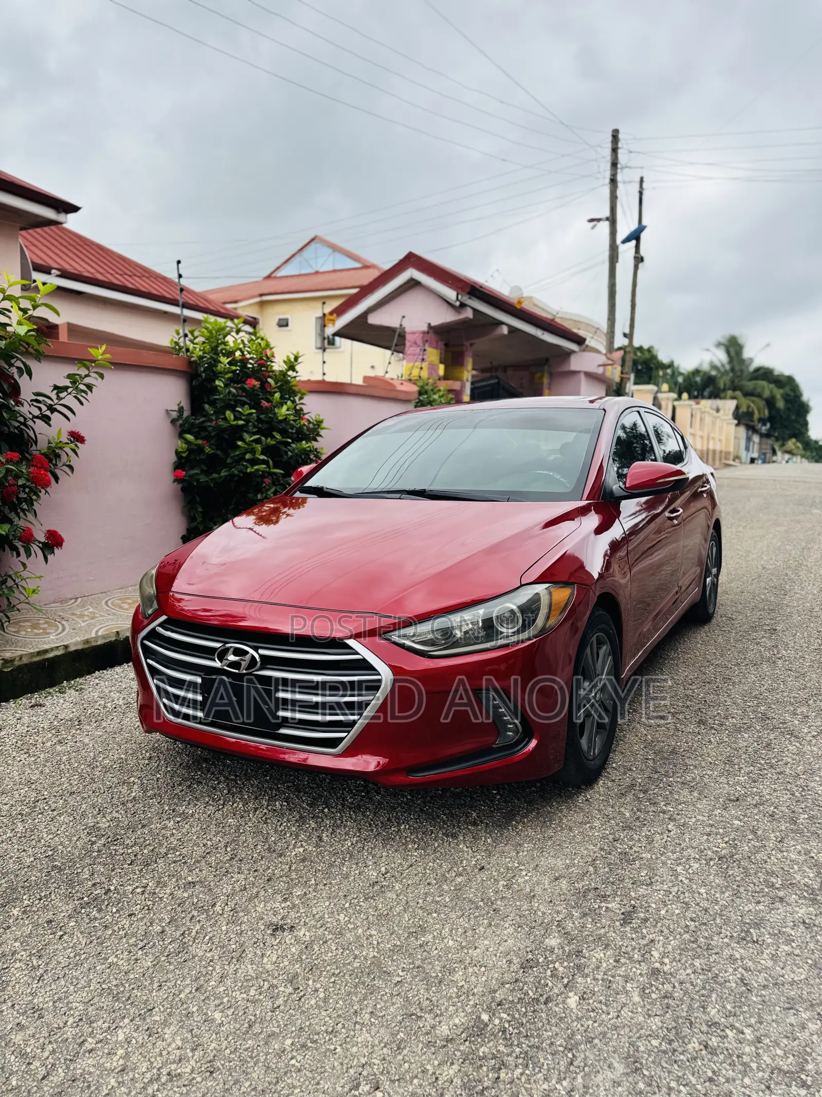 Hyundai Elantra 2017 Red