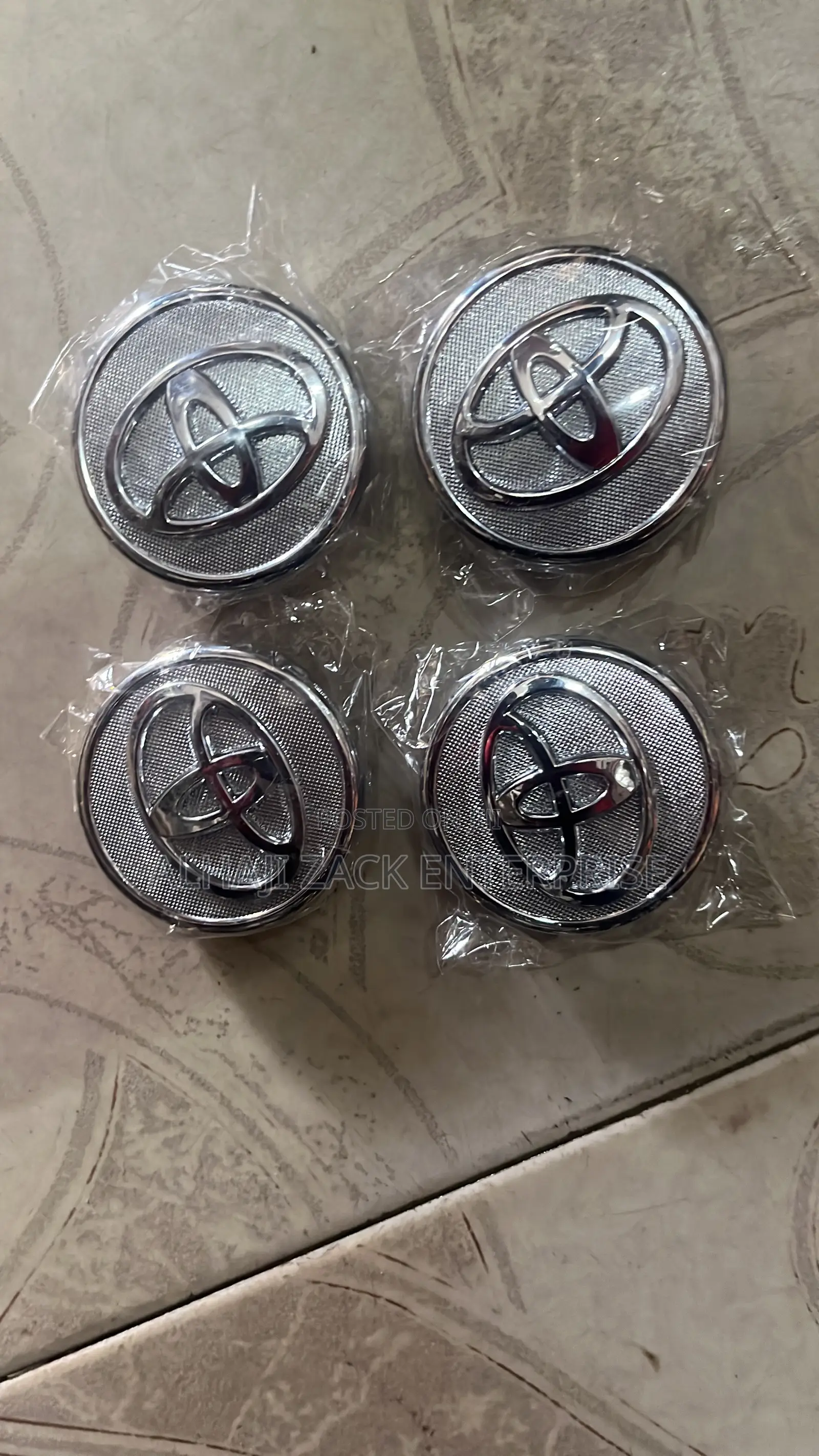Toyota Alloy Rims Center Cup Cover