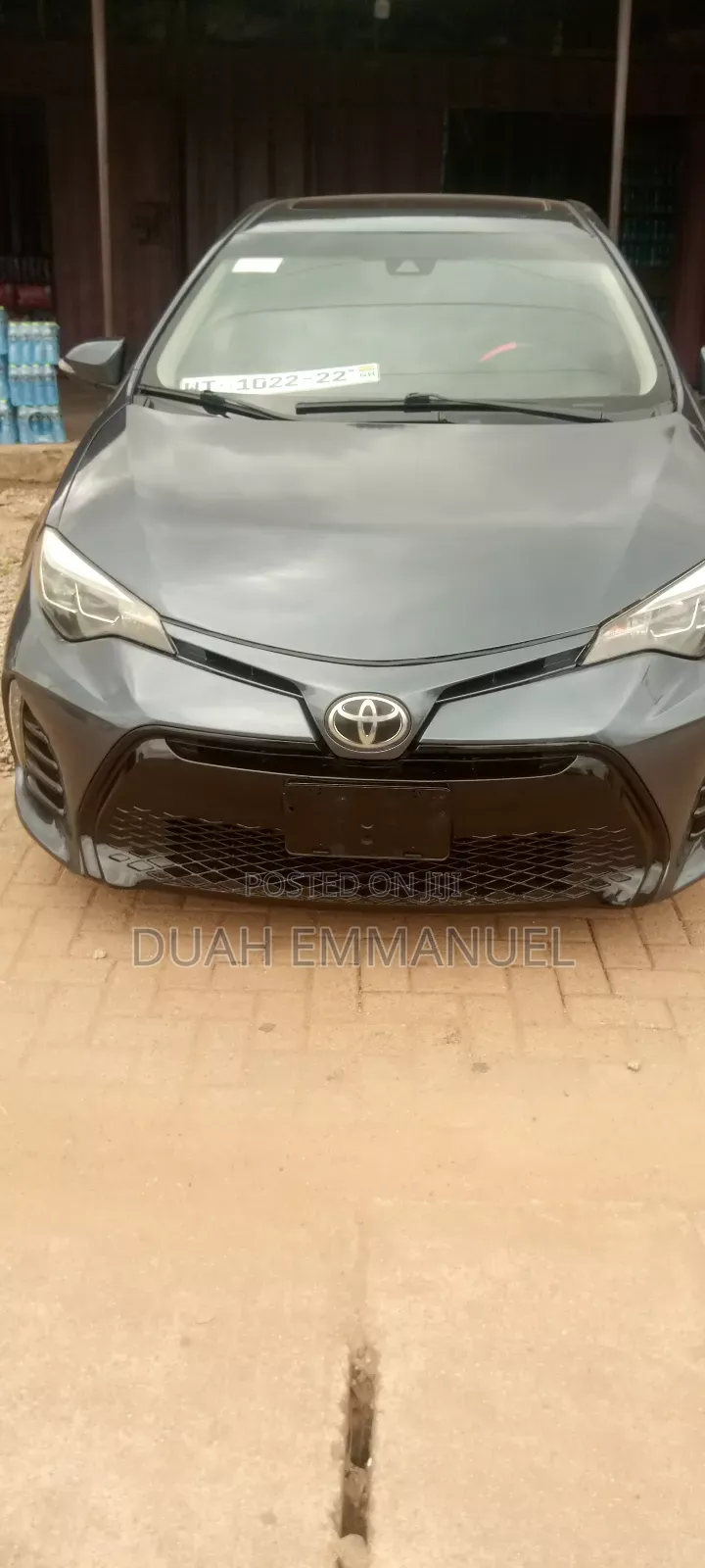 Toyota Corolla SE Special Edition 4dr Sedan (1.8L 4cyl CVT) 2017
