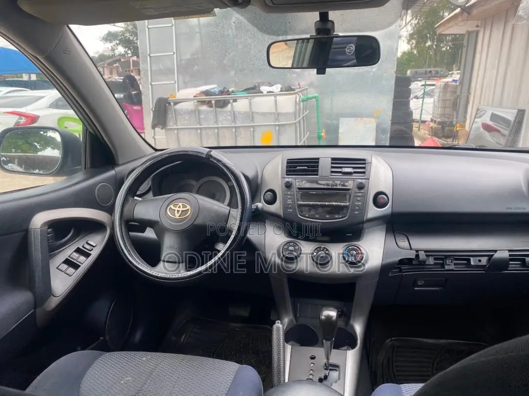 Toyota RAV4 2012 Beige