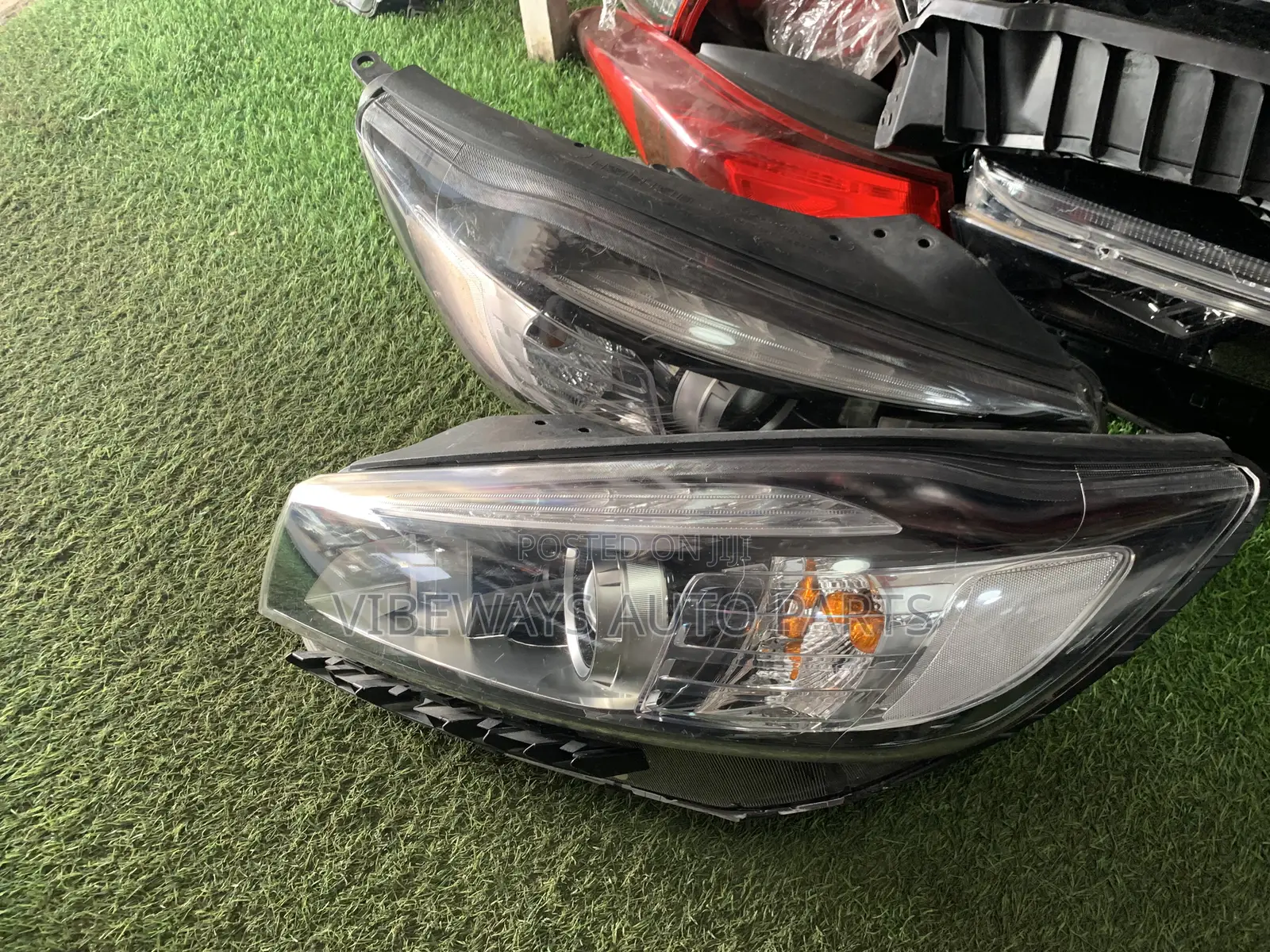 Kia Sorento 2016-2017-2018 Headlights Original Pair