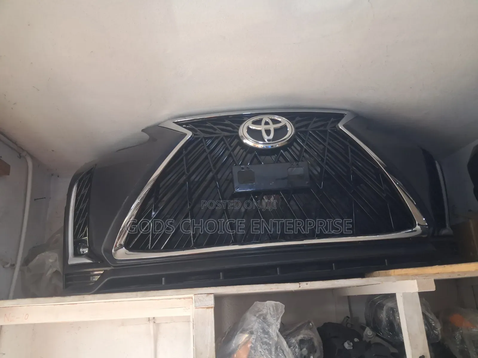 Complete Front Bumper Fortuner 2016 Speck