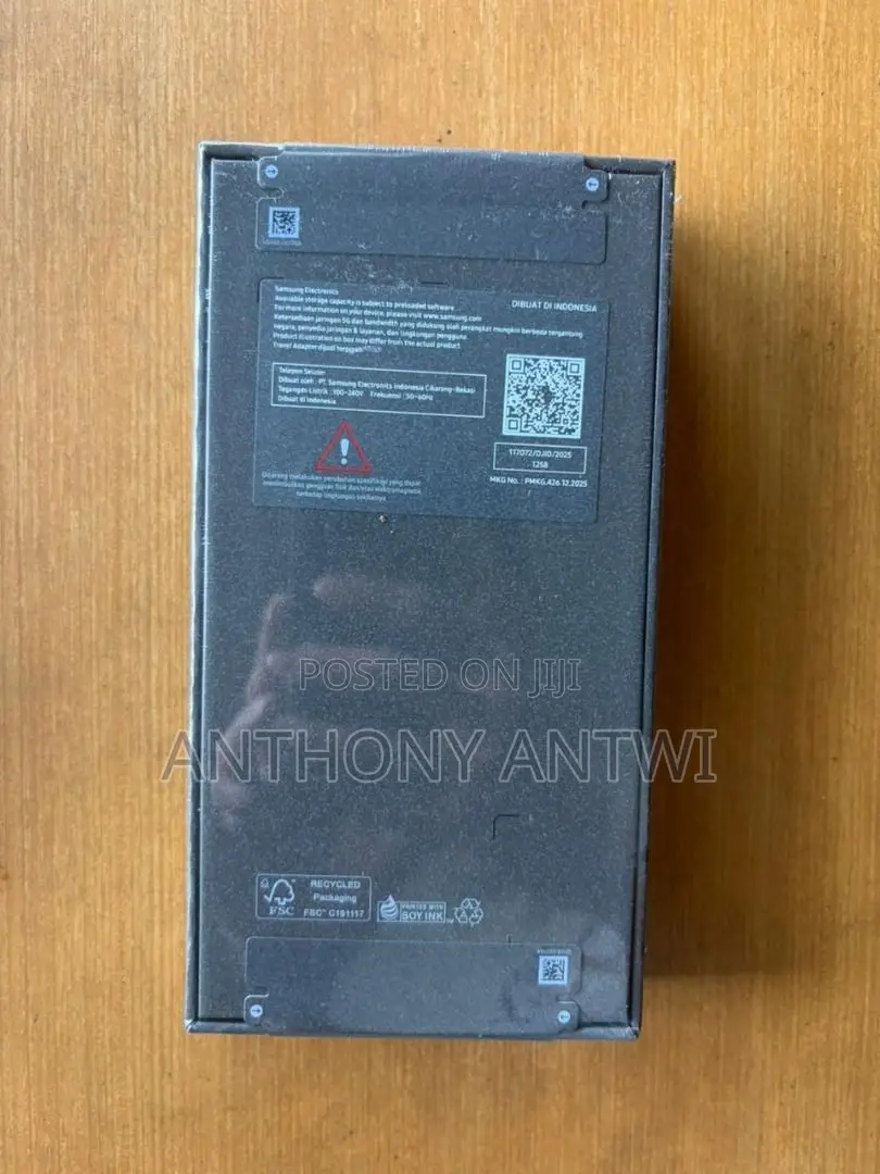 New Samsung Galaxy S26 Ultra 5G 1 TB Black