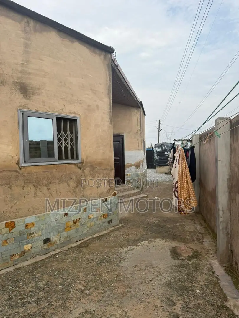 3bdrm Block of Flats in Manhean for sale