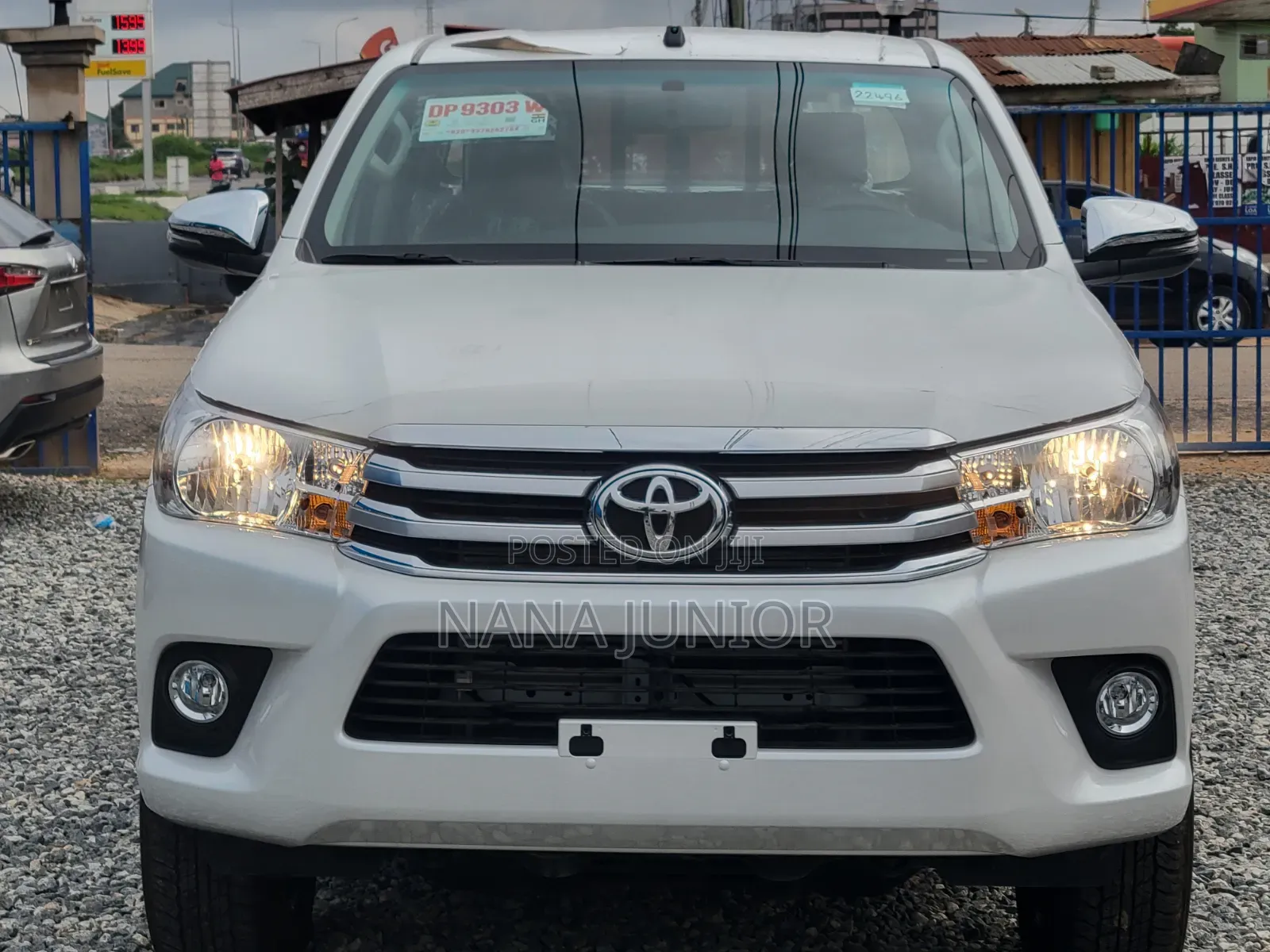 New Toyota Hilux 2025 White