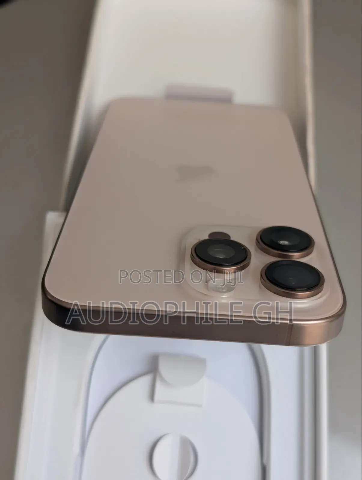 Apple iPhone 16 Pro Max 256 GB Gold