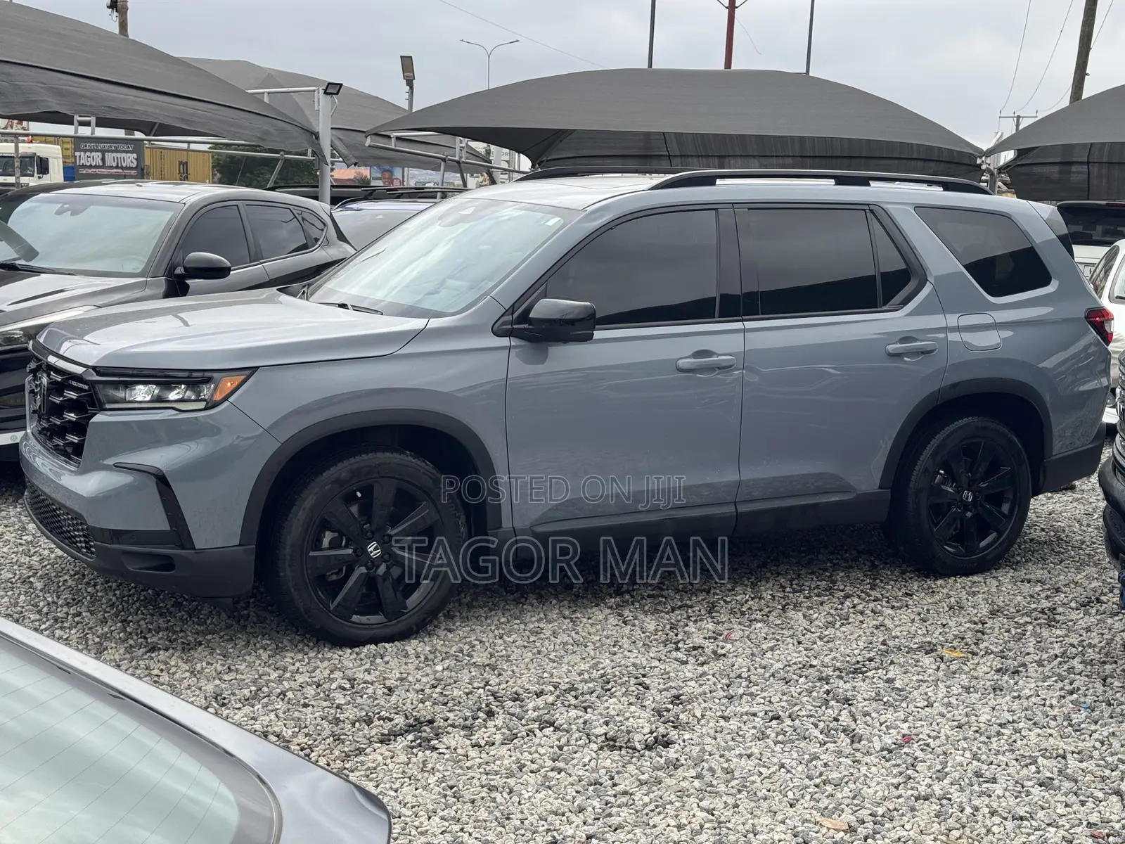 Honda Pilot Touring AWD 2024 Gray