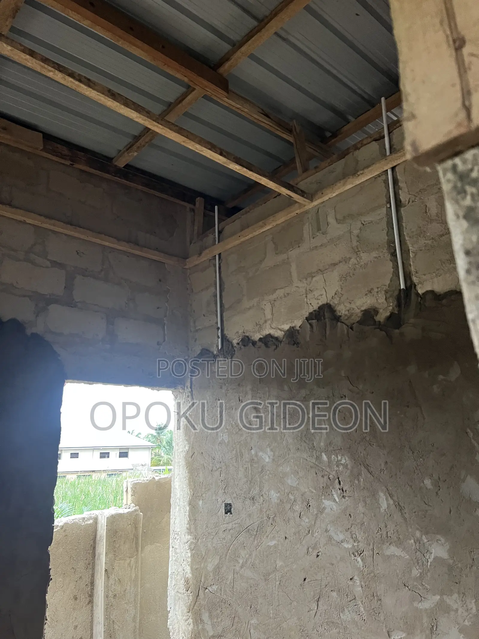 2bdrm House in Mayera, Pokuase for sale