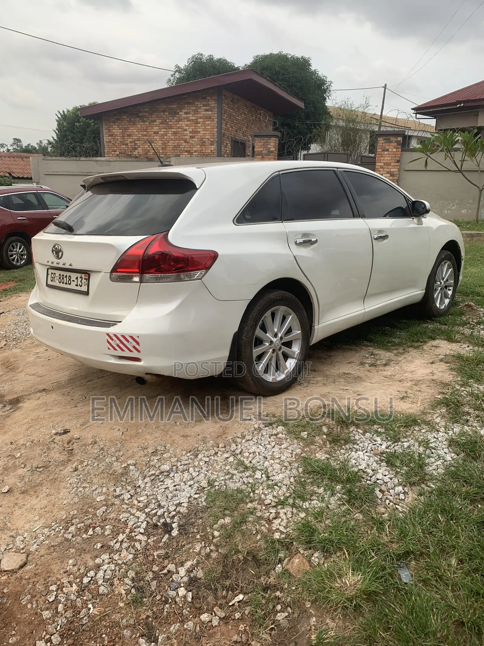 Toyota Avanza 2010 White