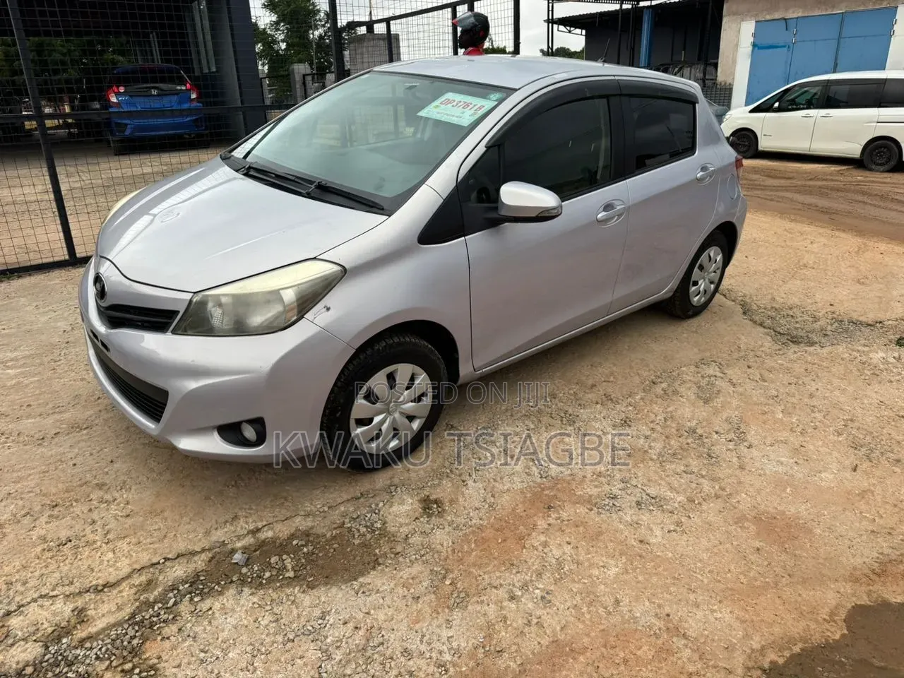 Toyota Vitz 2013 Purple