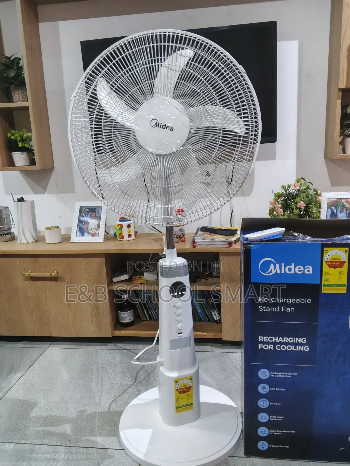 High Quality 18 Inch Rechargeable Fan With Multiple Speed Control