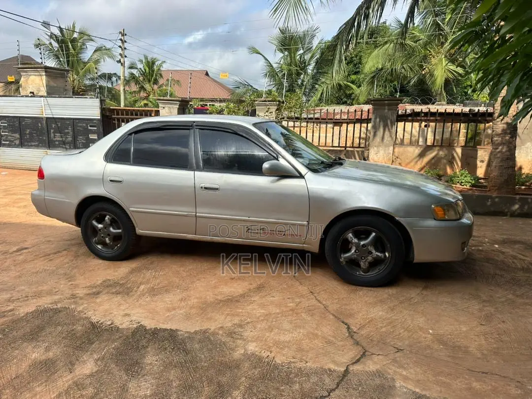 Toyota Corolla 1.4 D Automatic 2004 Silver