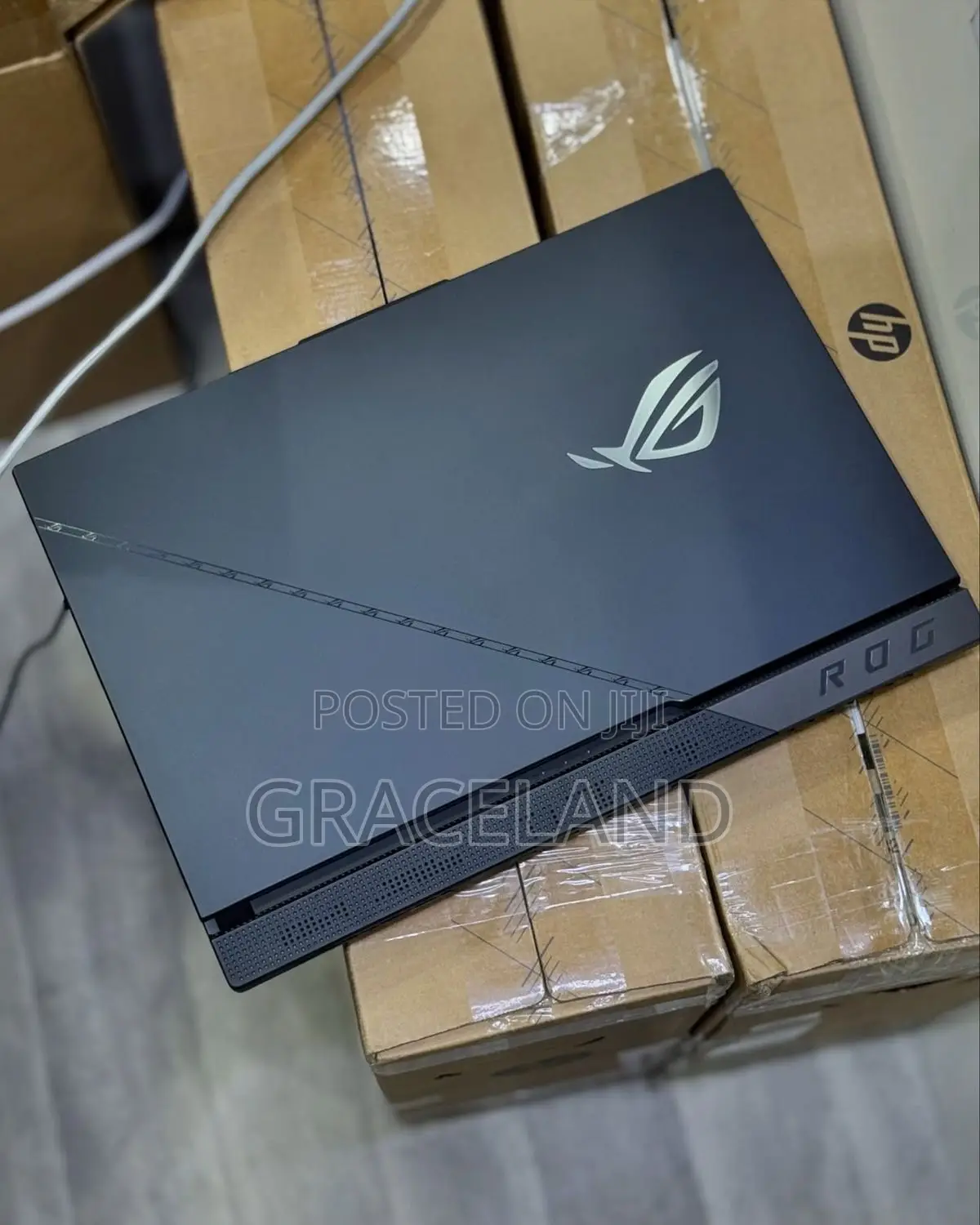 New Laptop Asus ROG Strix G17 16GB AMD Ryzen 9 SSD 1T