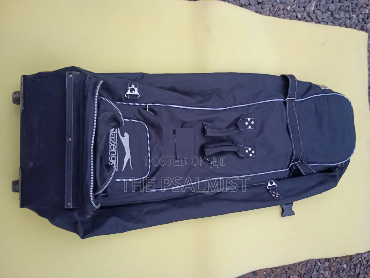 Slazenger Keyboard Bag With Wheels