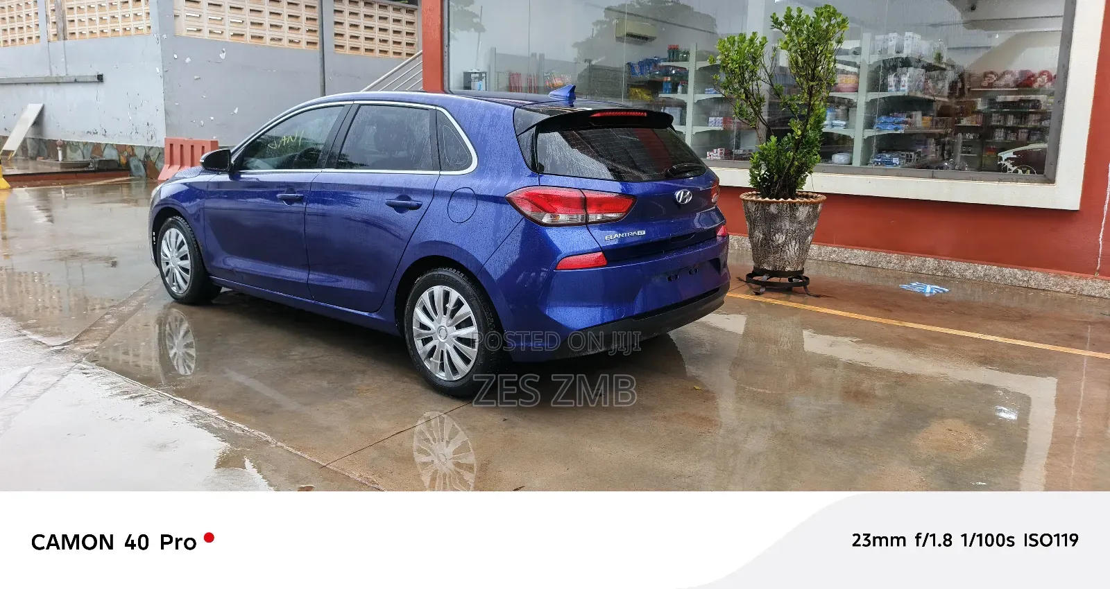 Hyundai Elantra 2019 Blue