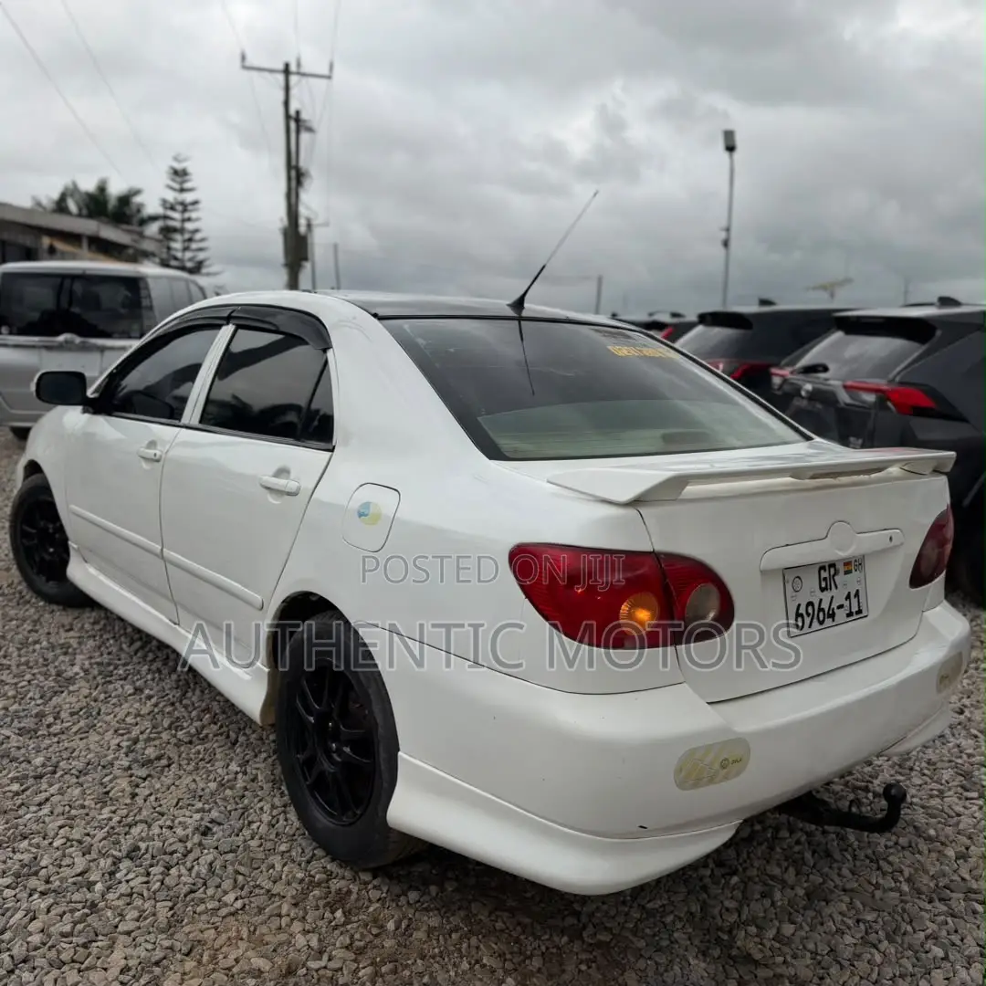 Toyota Corolla 2008 White