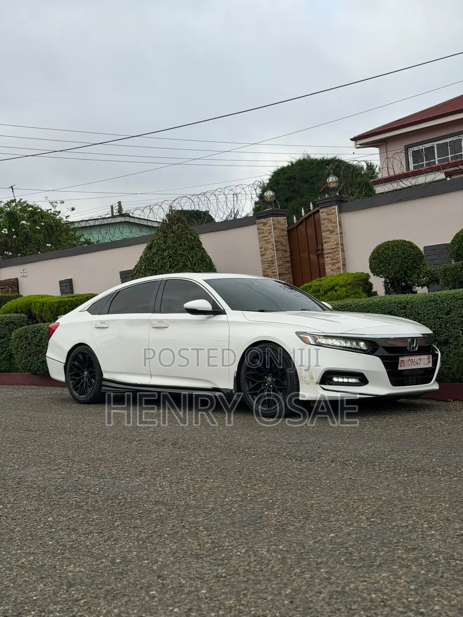 Honda Accord Touring 2.0T 2020 White