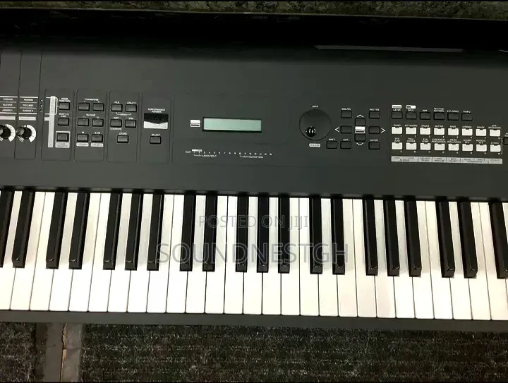 Yamaha Mx88 (Motif) Full Weighted Keys