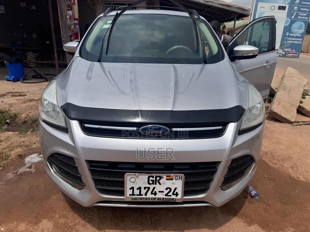 Ford Escape 2022 Silver