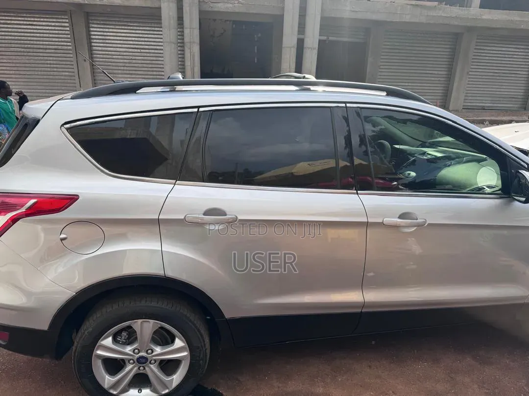 Ford Escape 2022 Silver