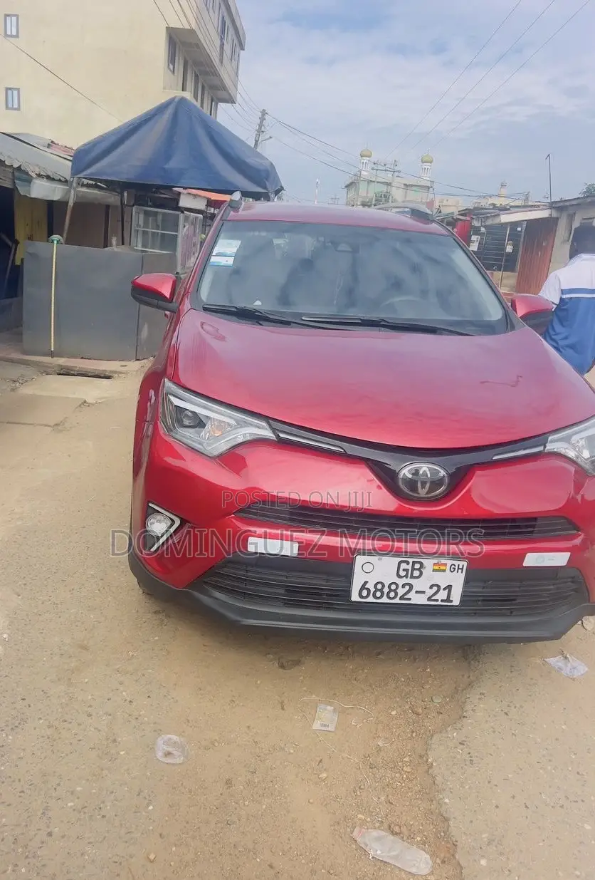 Toyota RAV4 2017 Red