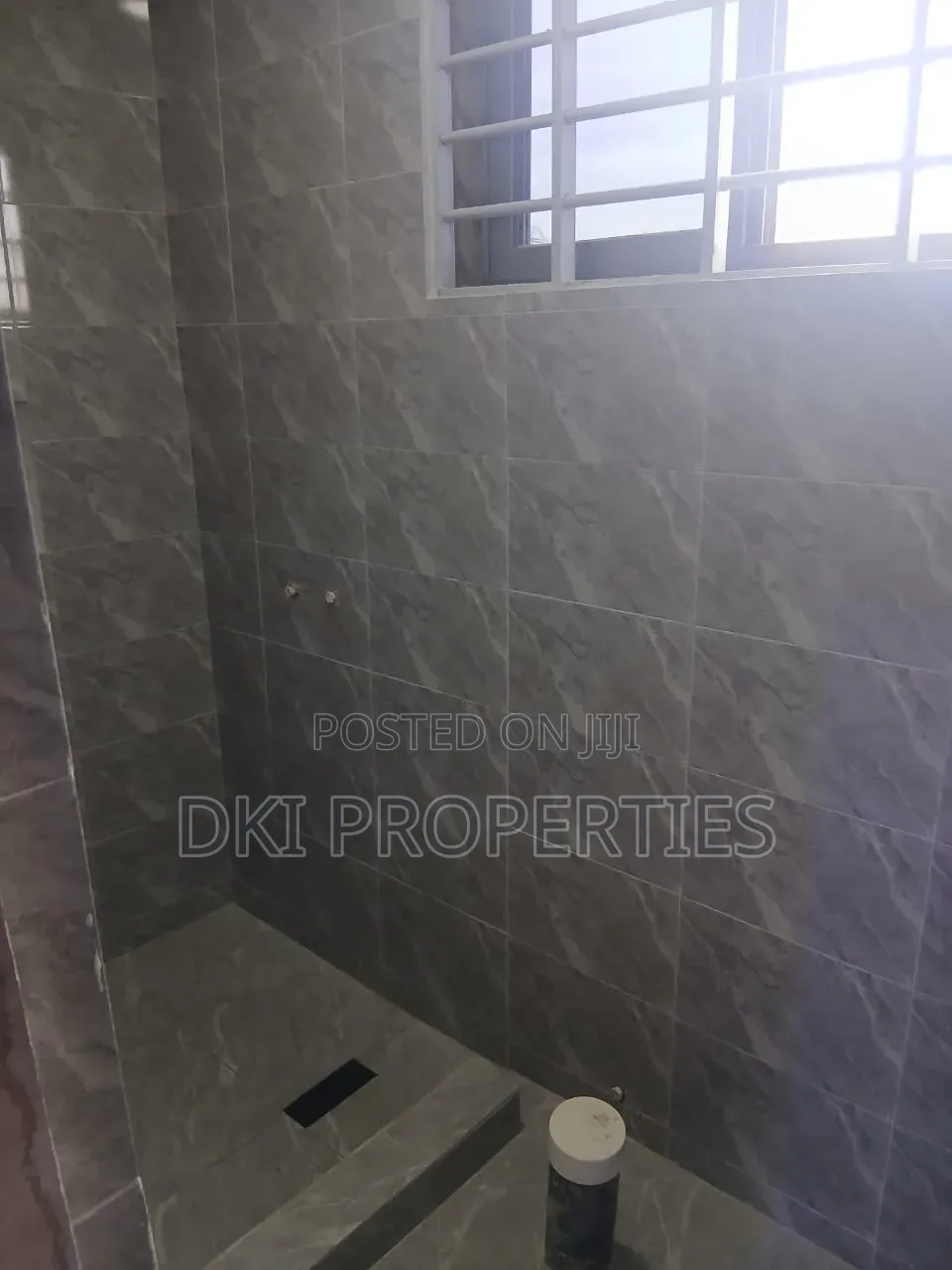 3bdrm House in Dki Properties, Antis for sale